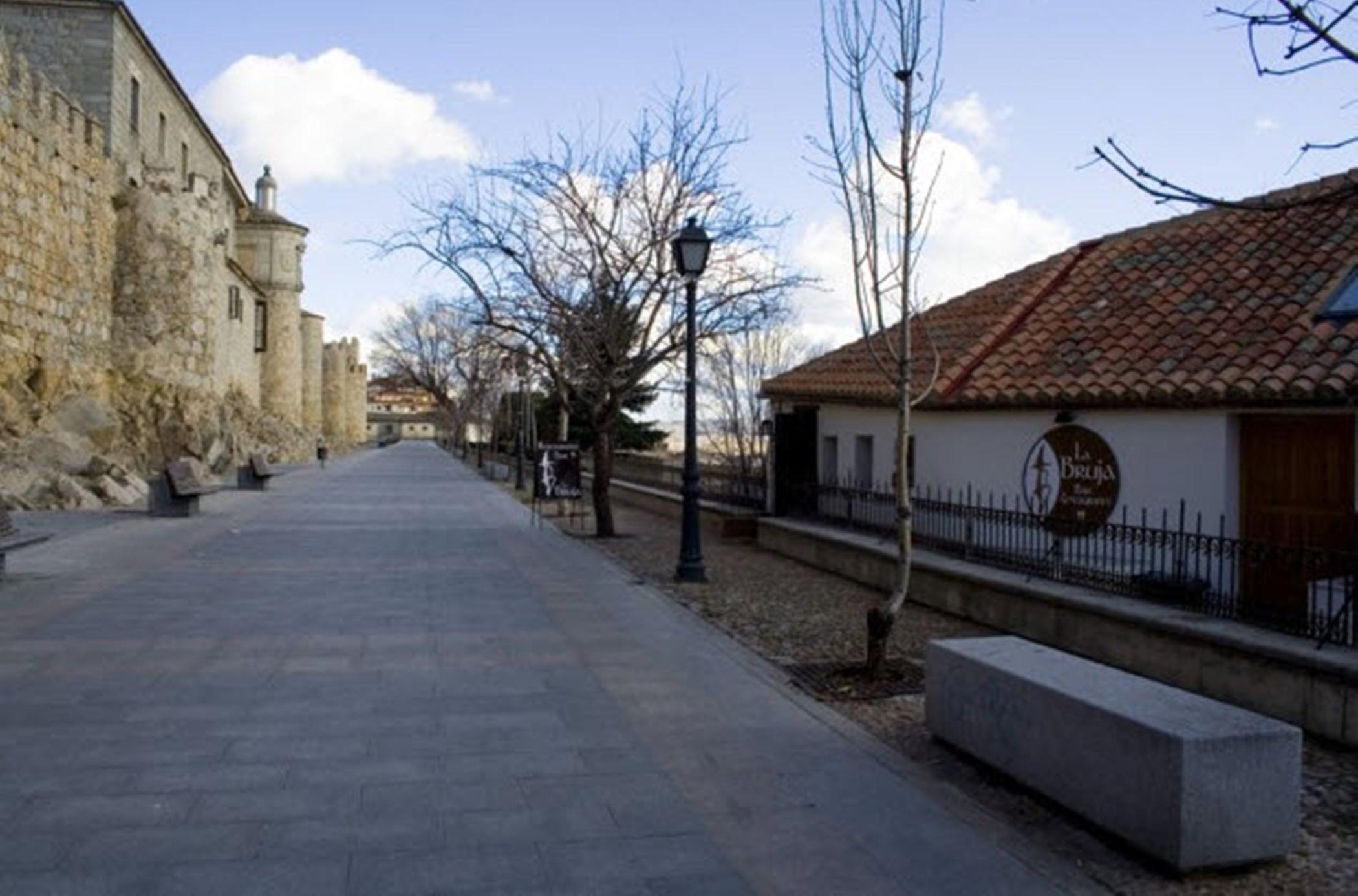 Hotel Las Leyendas Avila Exterior photo